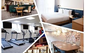 Hampton By Hilton Munich Airport South
